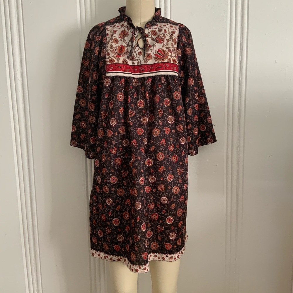 Vintage 1960s paisley hippie prairie shift dress